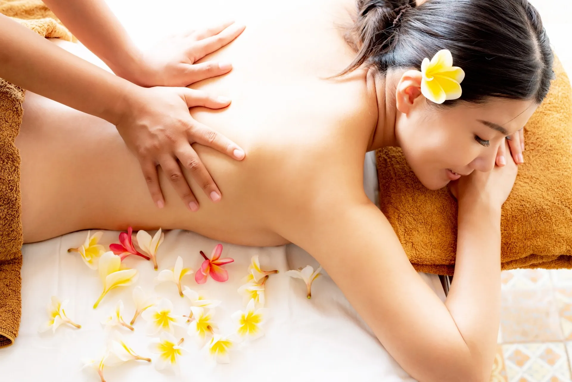 産後のエステにおすすめの痩身と骨盤矯正ケアを完全解説